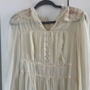 Gunne Sax Cream Dress with Embroidered Details-vintage